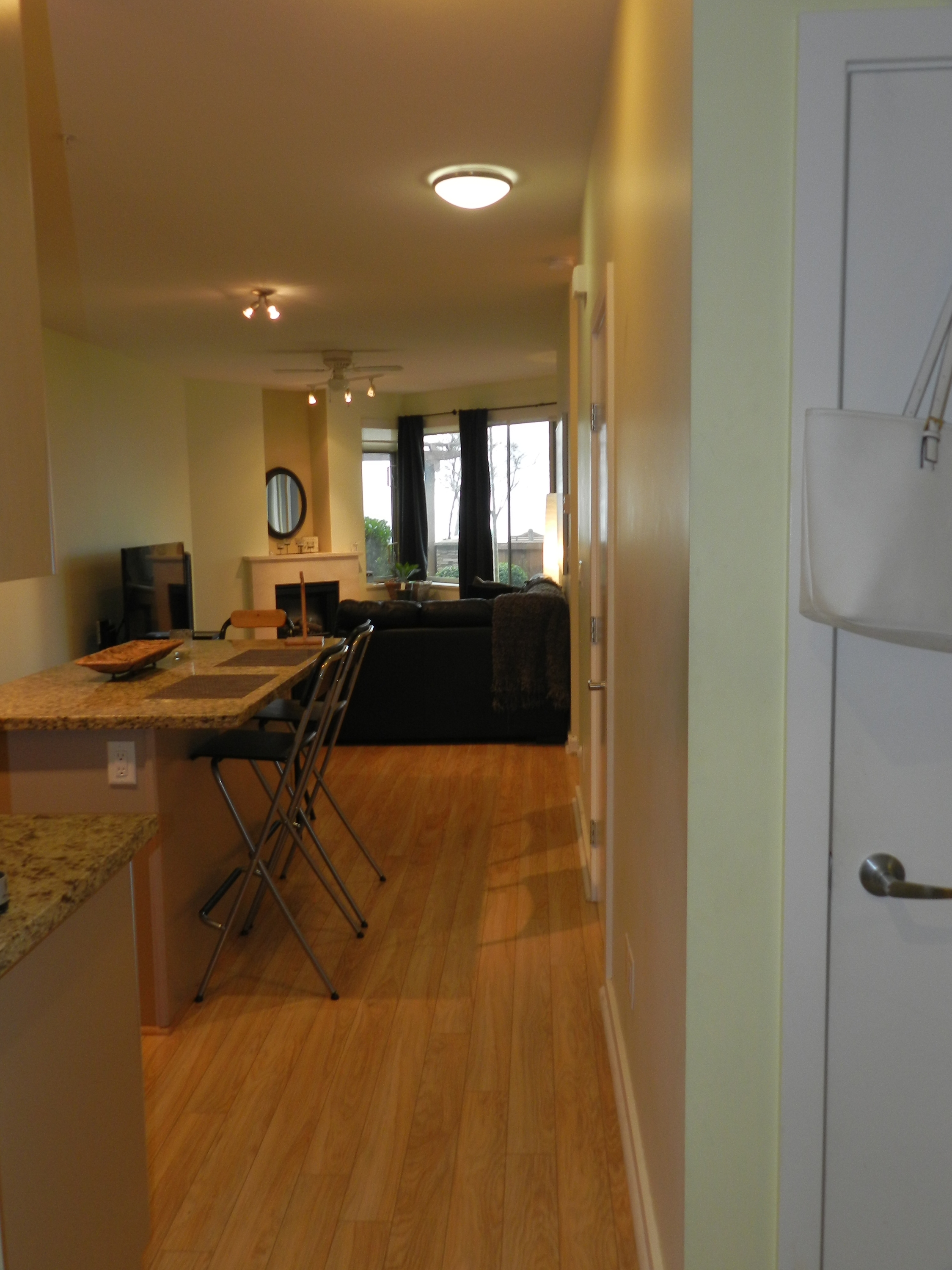 119 - 5160 Davis Bay Road