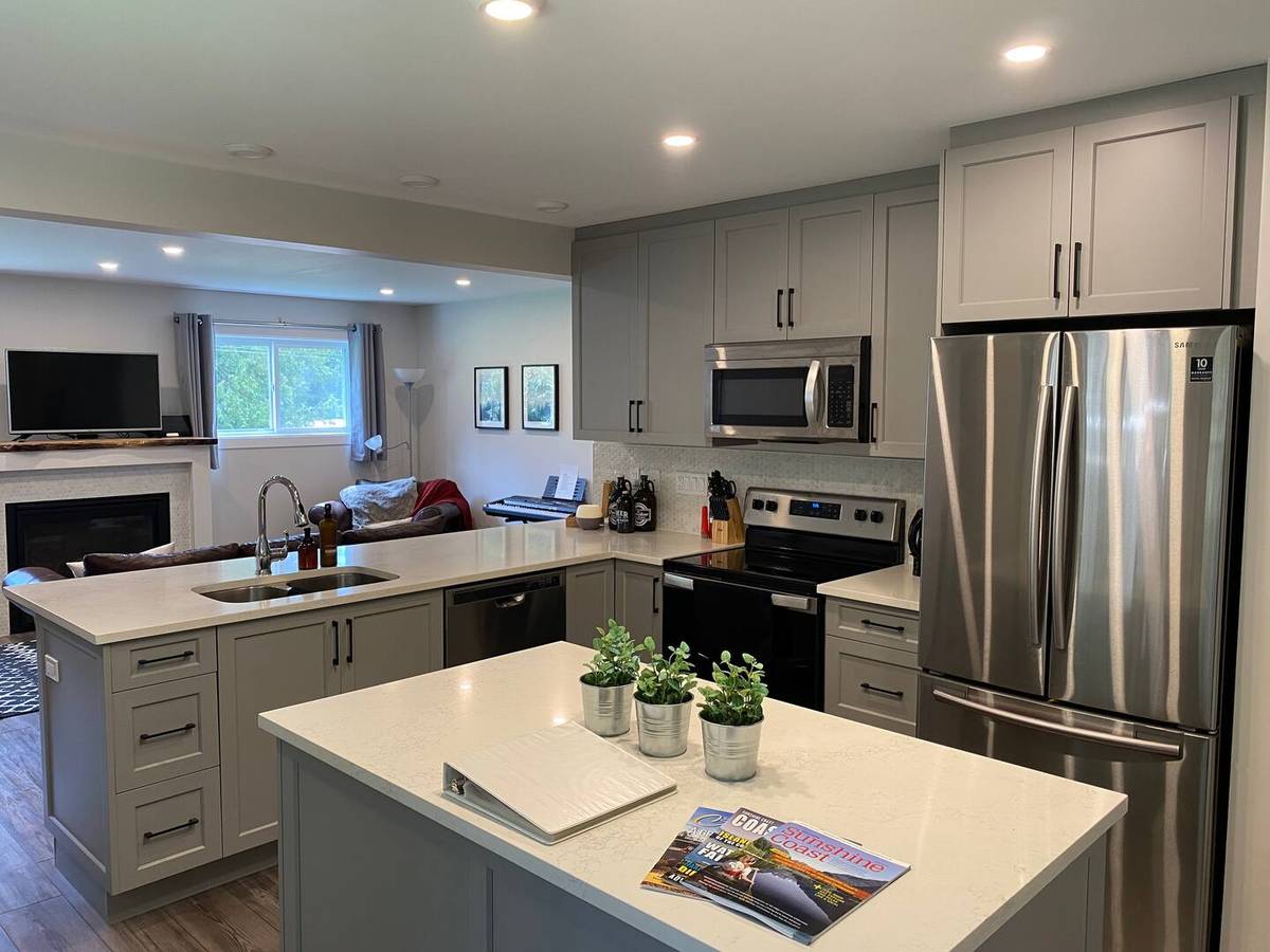 987 Cheryl Ann Park Road